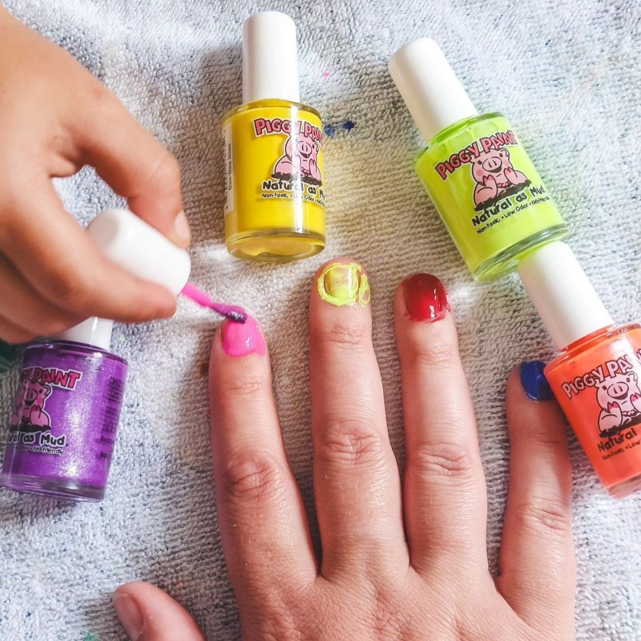 Color Me Happy Package - 8 polish Gift Set Kids Non-toxic Nail Polish