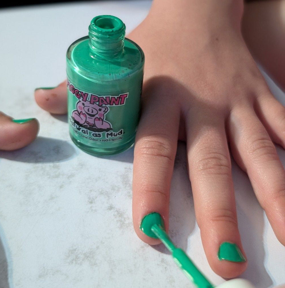 Awesome  Blossom - Matte Green