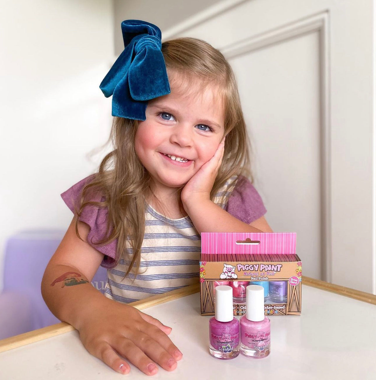 Lucyzero Nail Polish Set for Girls Age 8 9 10, Kids Nail Polish Toys for 6  7 8 9 Teenage Girls Birthday Presents Girl Nail Varnish Kits for Kids Gifts  Age 6-12