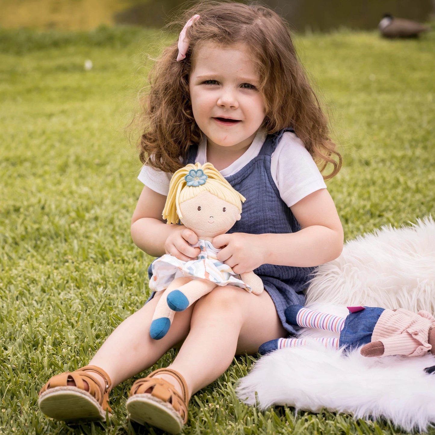 Taylor Blonde Hair Doll - Tikiri Toys