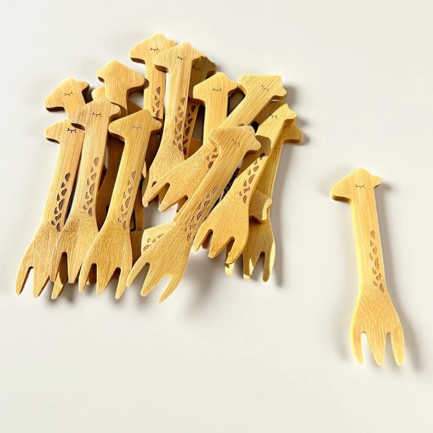 Bamboo Animal Kids & Toddler Utensils - Giraffe Fork - Bamboo Switch