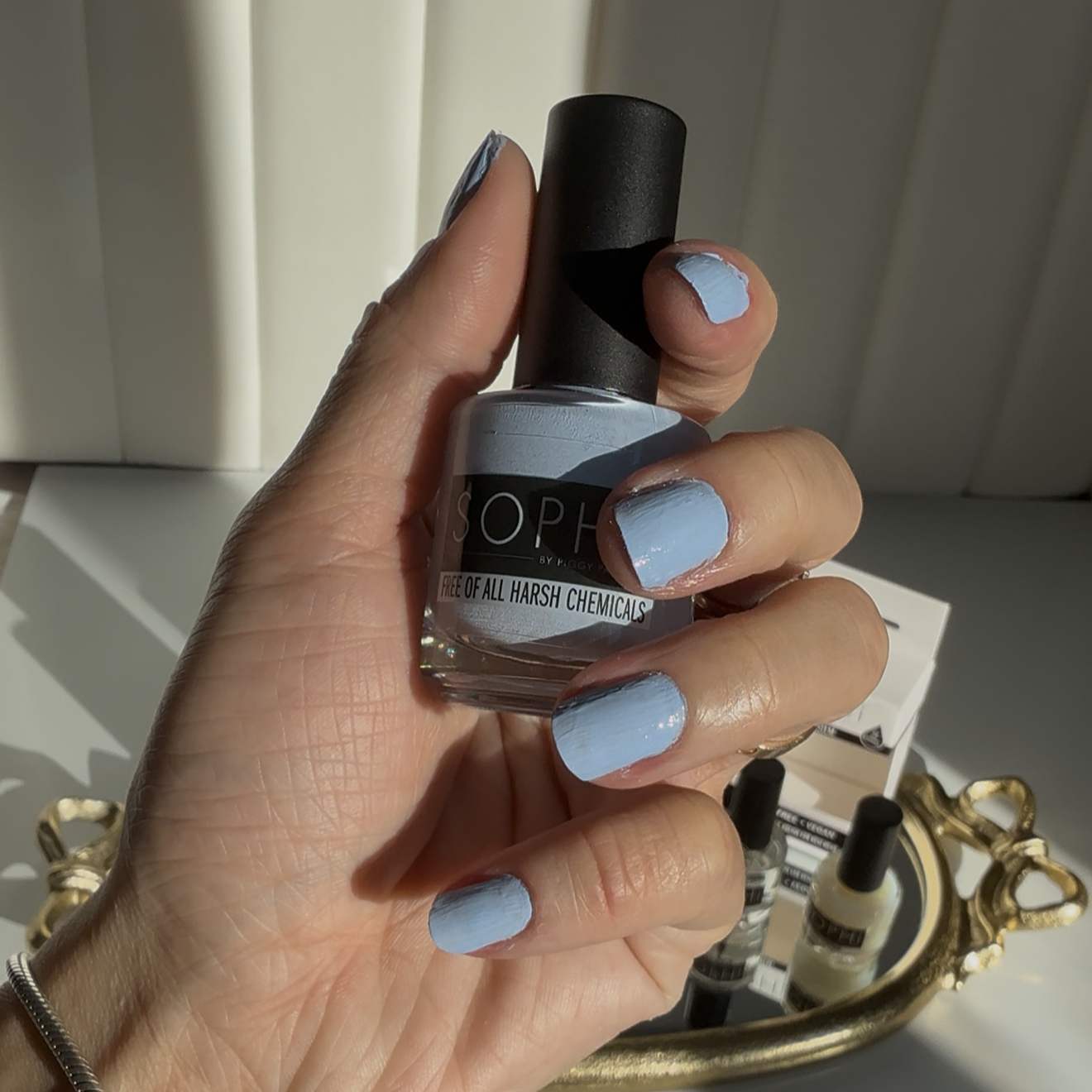 On Cloud 9 - Soft Light Blue