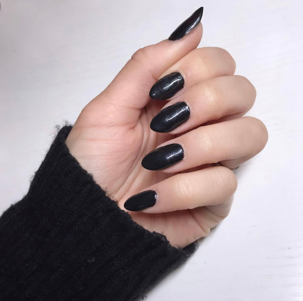 Date Knight - Shimmery Black