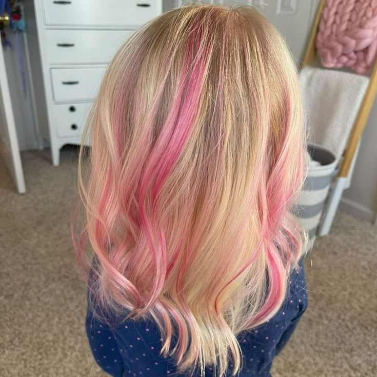 hot pink hair highlights